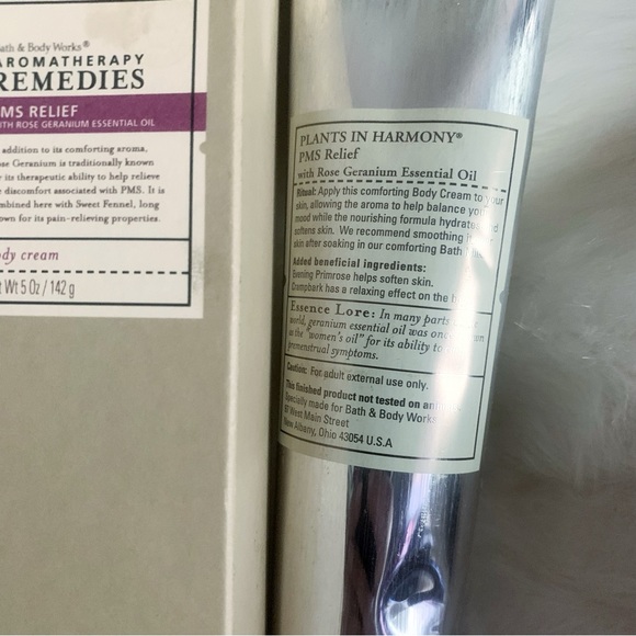 Bath & Body Works PMS Relief Aromatherapy Essential Oil Body Cream - Picture 4 of 8